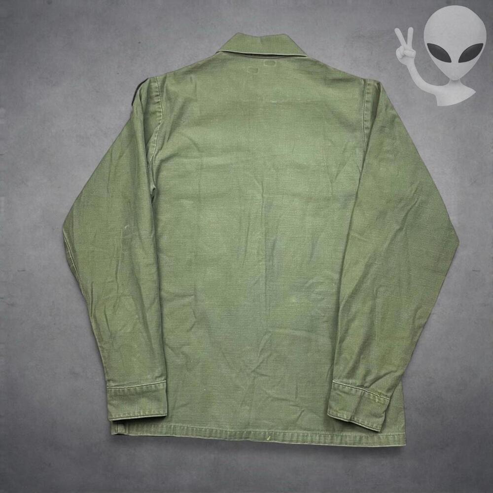 Vtg Vietnam War US Army OG-107 Type III Utility Shirt Medium 8th Infantry Patch - Picture 7 of 8